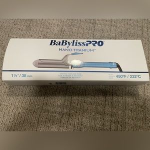 BaByliss pro nano titanium 1.5 inch spring curling iron up to 450°F